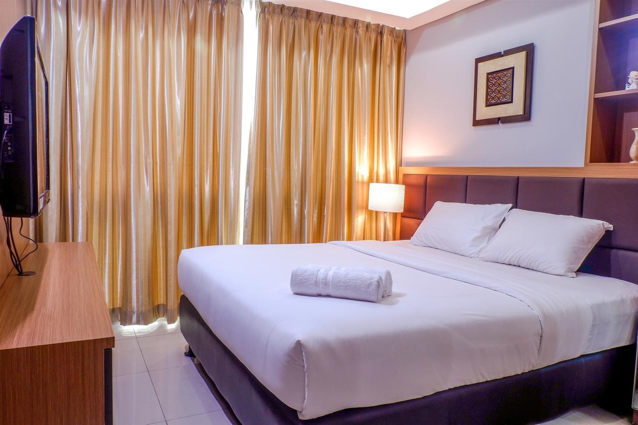 2br Cozy Pool View Kemang Village With Access To Mall By Travelio Apartment
